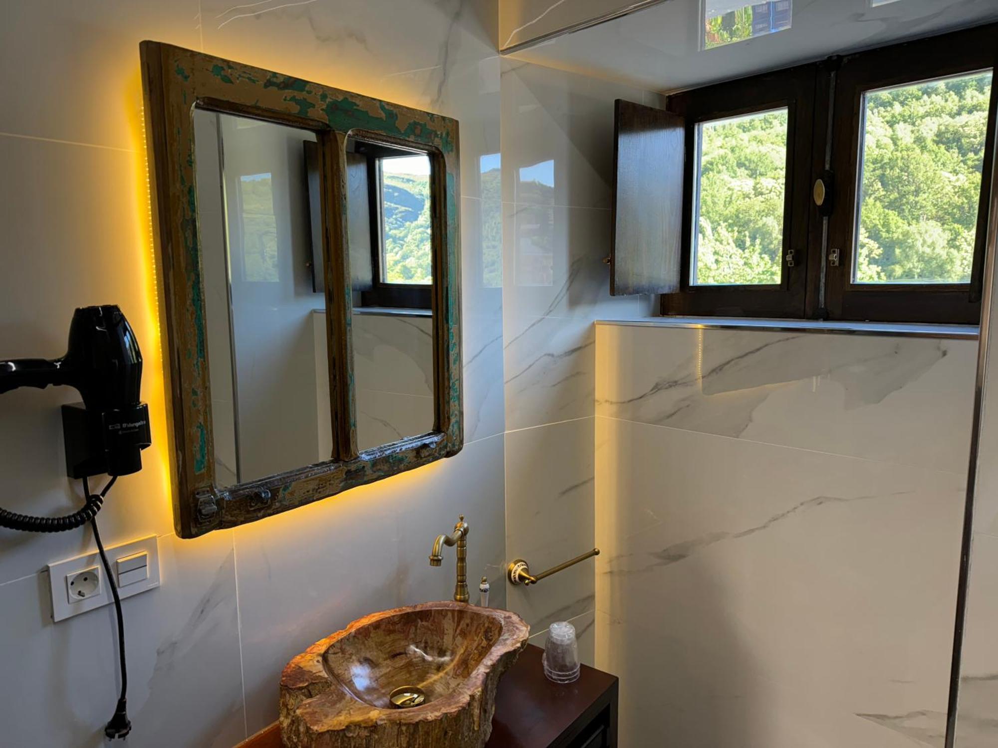 Boutique Vila De Triacastela Ngoại thất bức ảnh